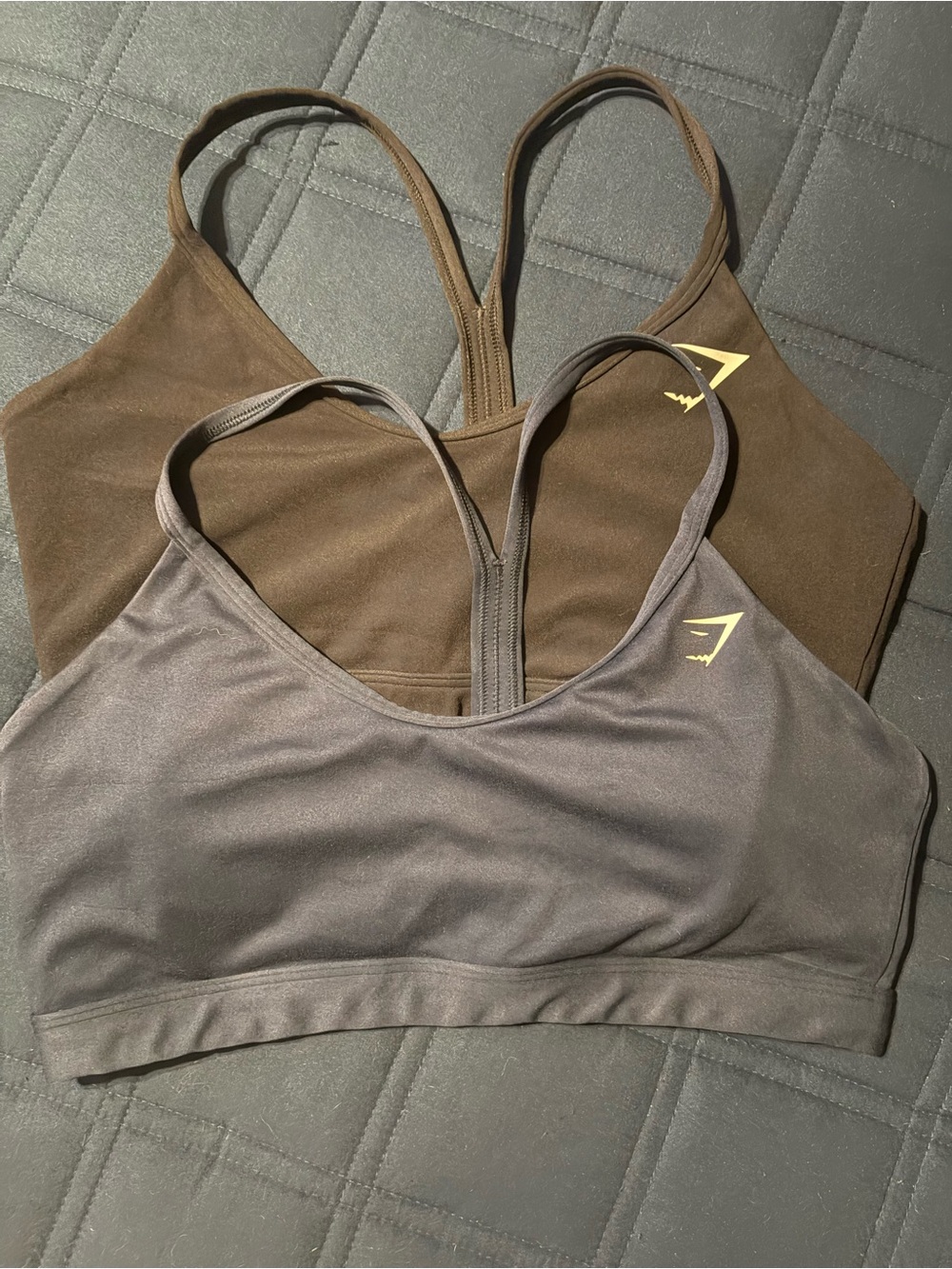Gymshark Women's Seamless Racerback Sports Bra - Black and Navy Blue